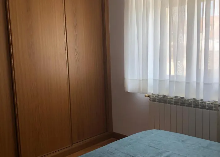 Diez Ovejas Rural * Mambrilla de Castrejon